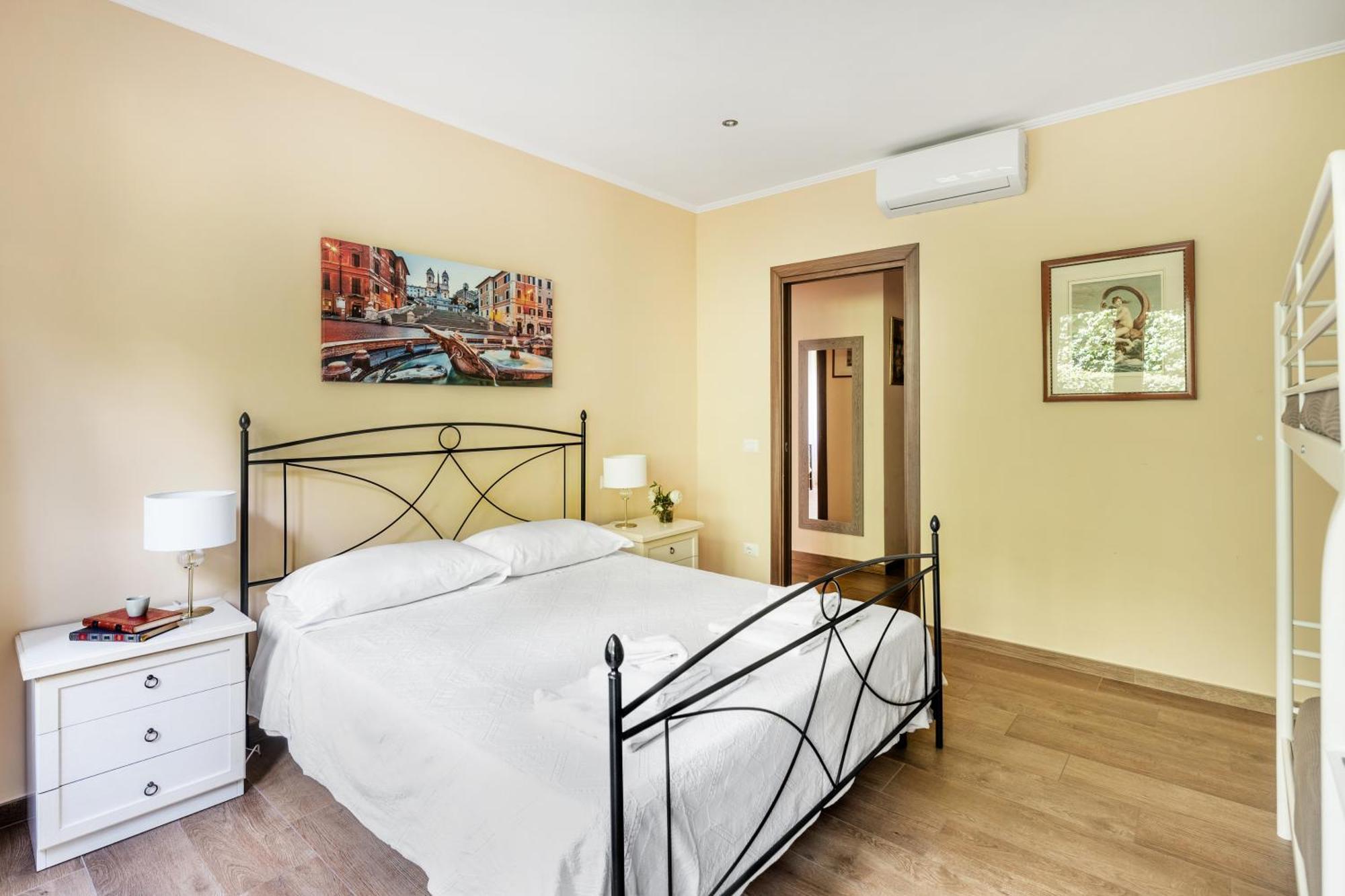 Apartment Dream I *